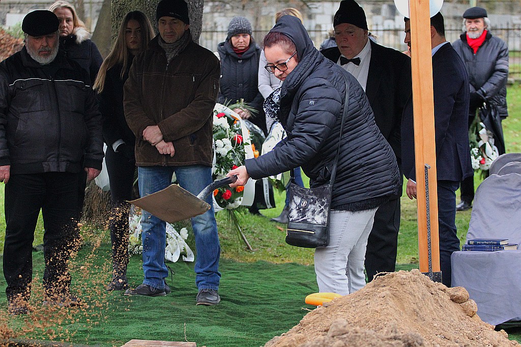 Na cmentarzu przy ul. Wrocławskiej pochowano legendarnego szewca