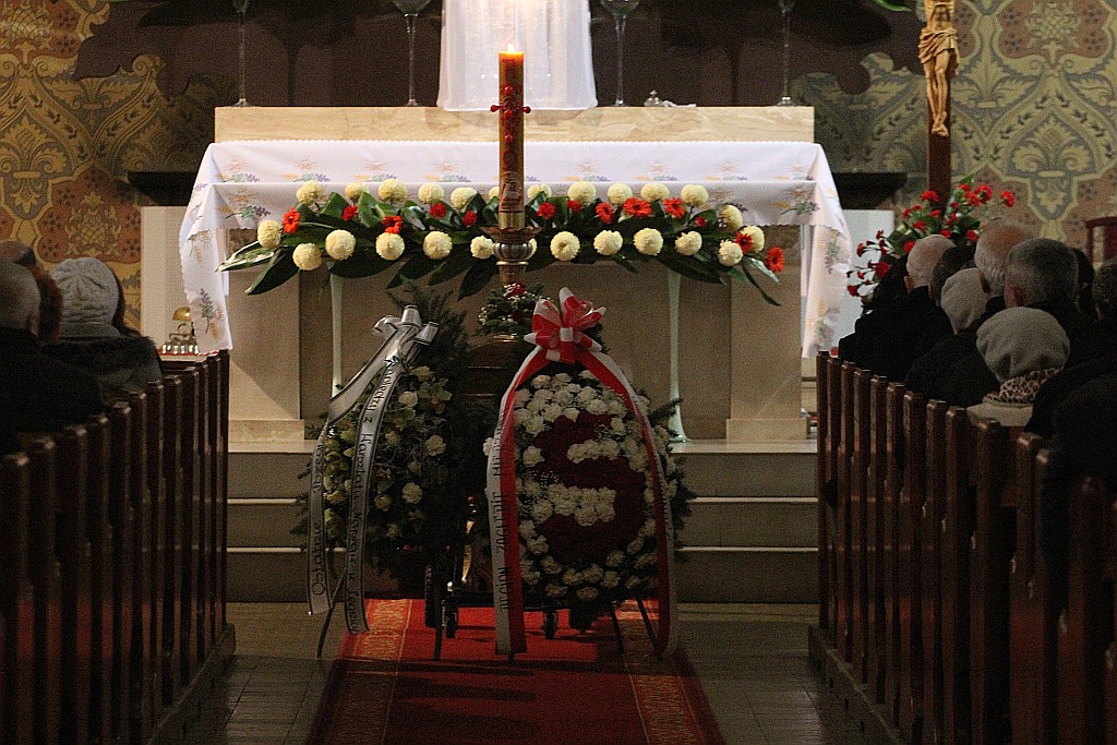 Blisko tysiąc osób przyszło pożegnać Marka Podskalnego
