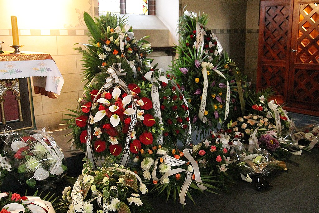 Blisko tysiąc osób przyszło pożegnać Marka Podskalnego