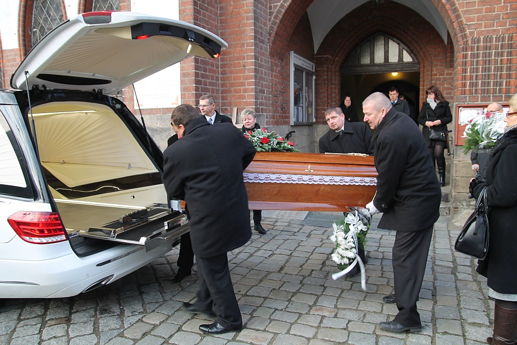 Blisko tysiąc osób przyszło pożegnać Marka Podskalnego