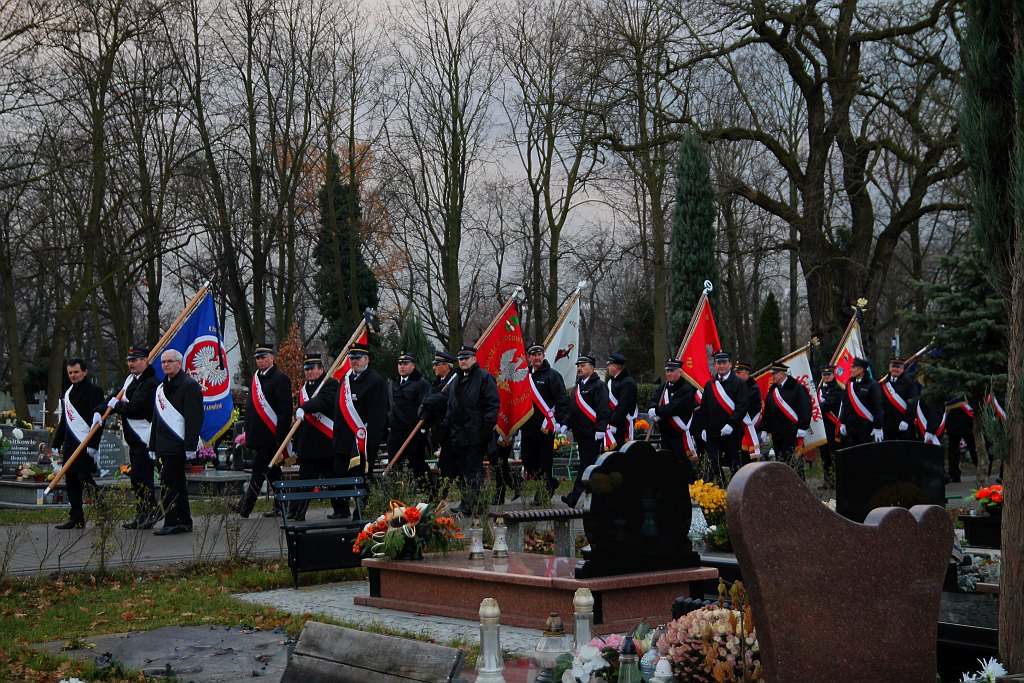 Blisko tysiąc osób przyszło pożegnać Marka Podskalnego