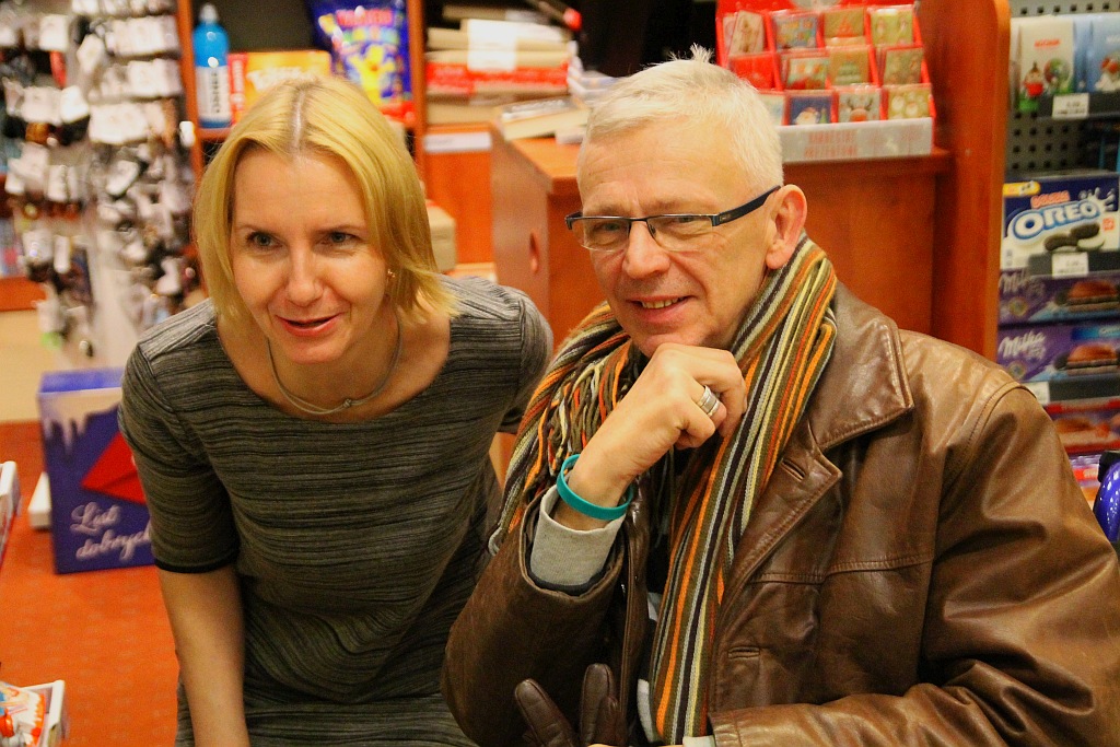 Promocja płyty „Kminek 34” w salonie Empik w Legnicy