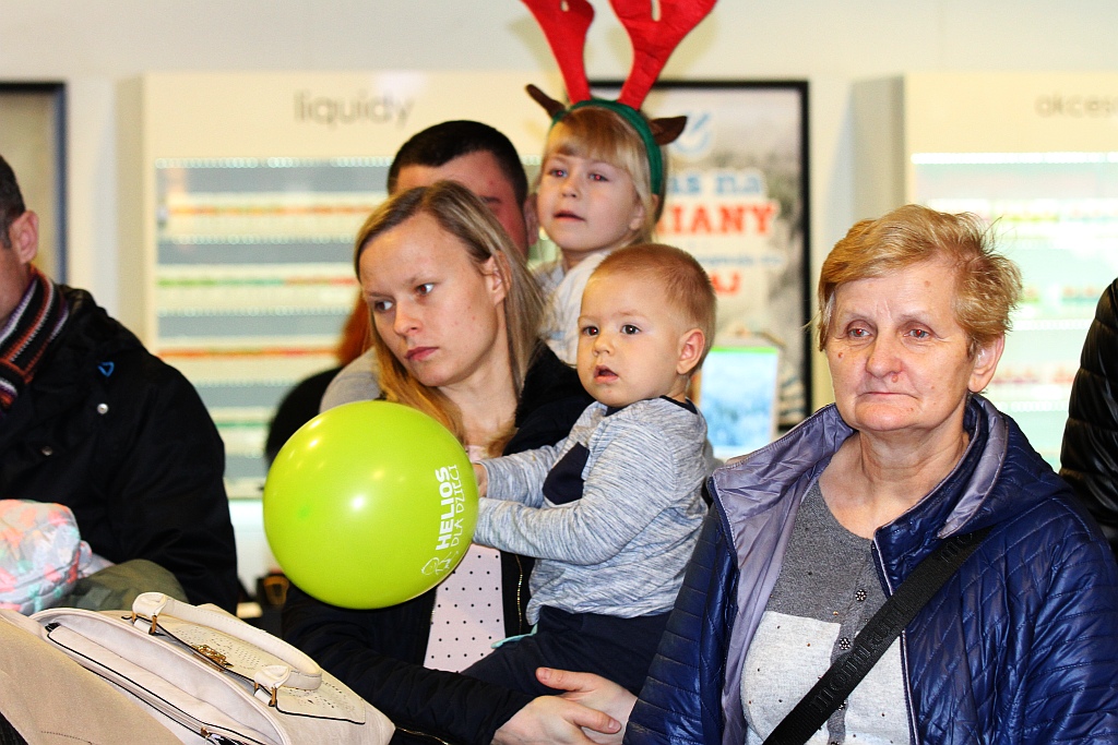 W Galerii Piastów Mikołajki i promocja książki Przygody Julka