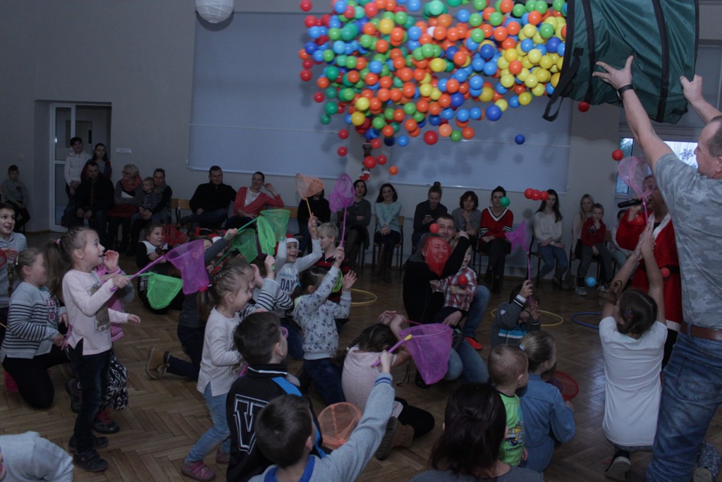 Sanie ze Świętym Mikołajem już zajechały do gminy Kunice