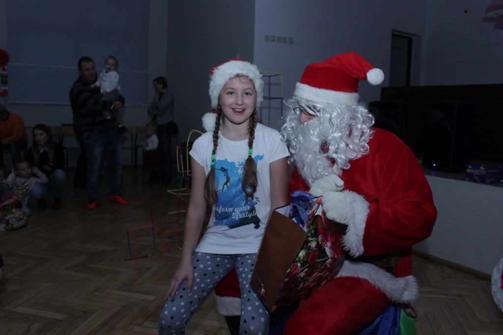 Sanie ze Świętym Mikołajem już zajechały do gminy Kunice
