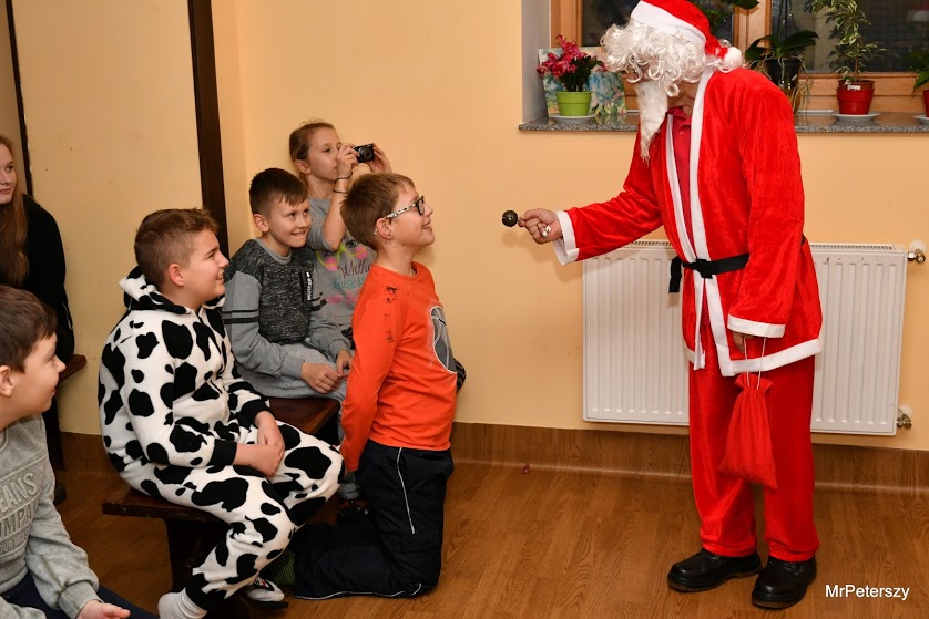 Prawie setka dzieci wyjechała na Rajd Mikołajkowy w góry