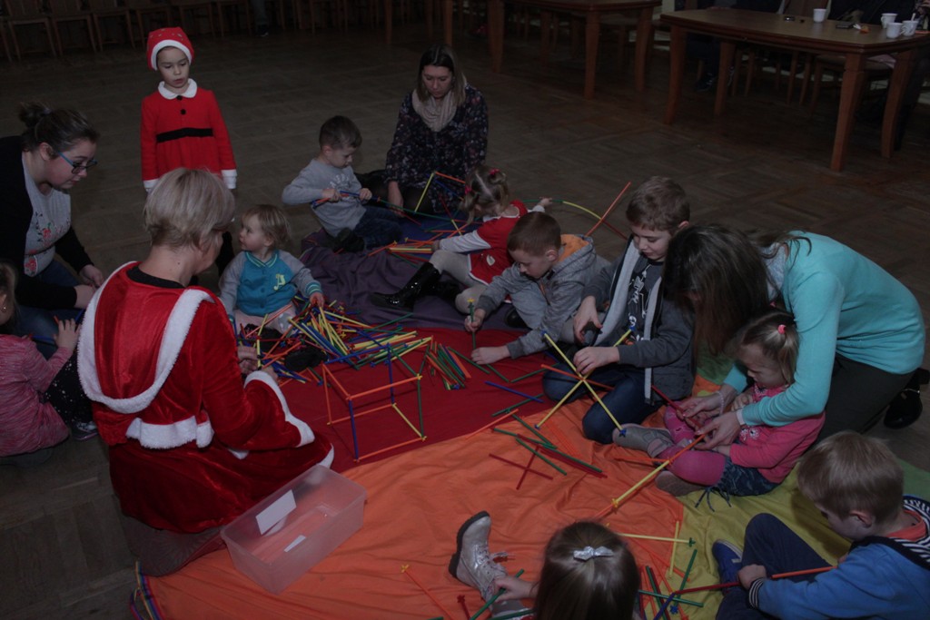 Sanie ze Świętym Mikołajem już zajechały do gminy Kunice