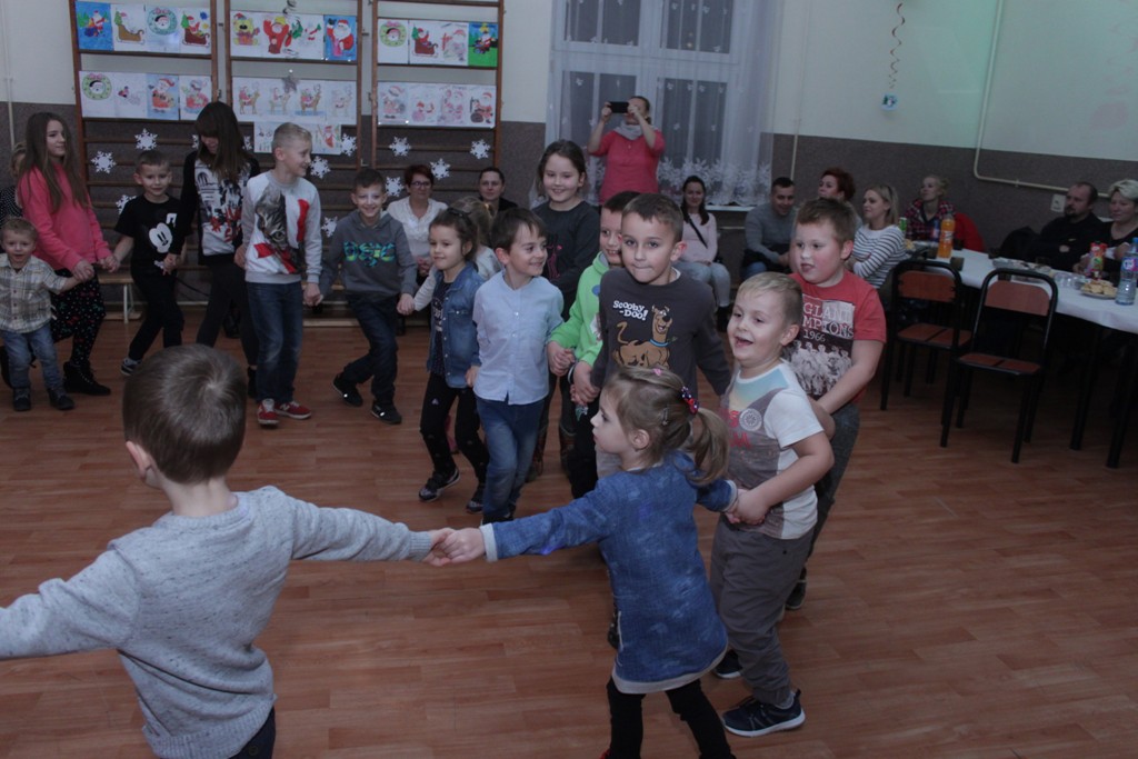 Sanie ze Świętym Mikołajem już zajechały do gminy Kunice
