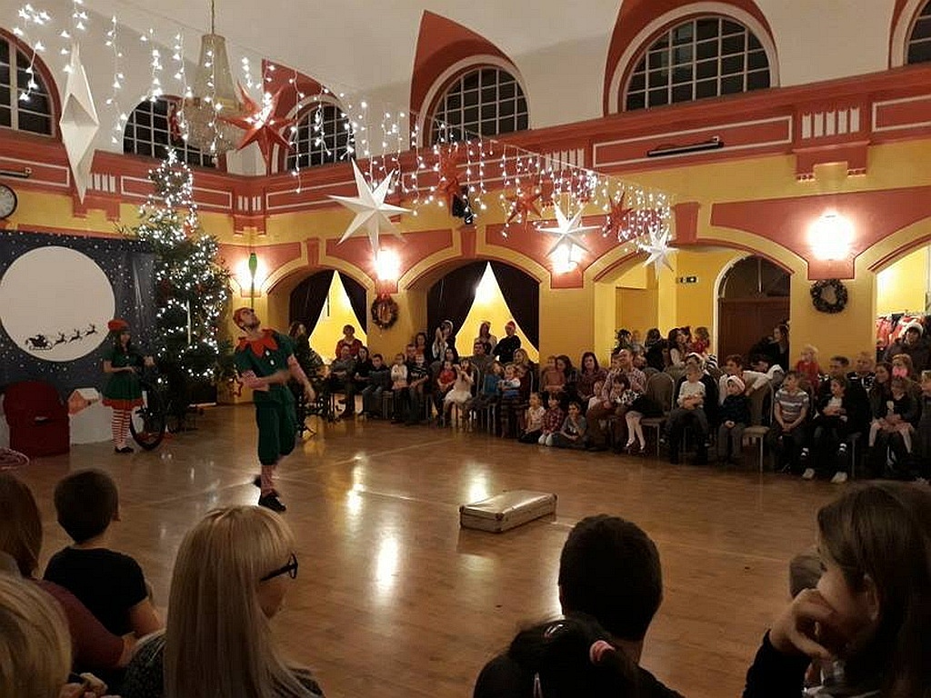 Święty Mikołaj zaczął swoją wizytę w gminie Legnickie Pole