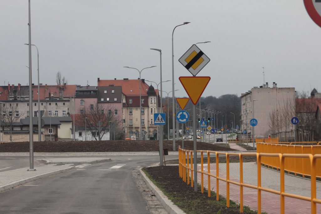 Zbiorcza droga południowa przejezdna przed otwarciem