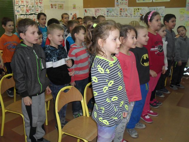 Mikołajkowe czytanie dzieciom w Szkole Podstawowej nr 1