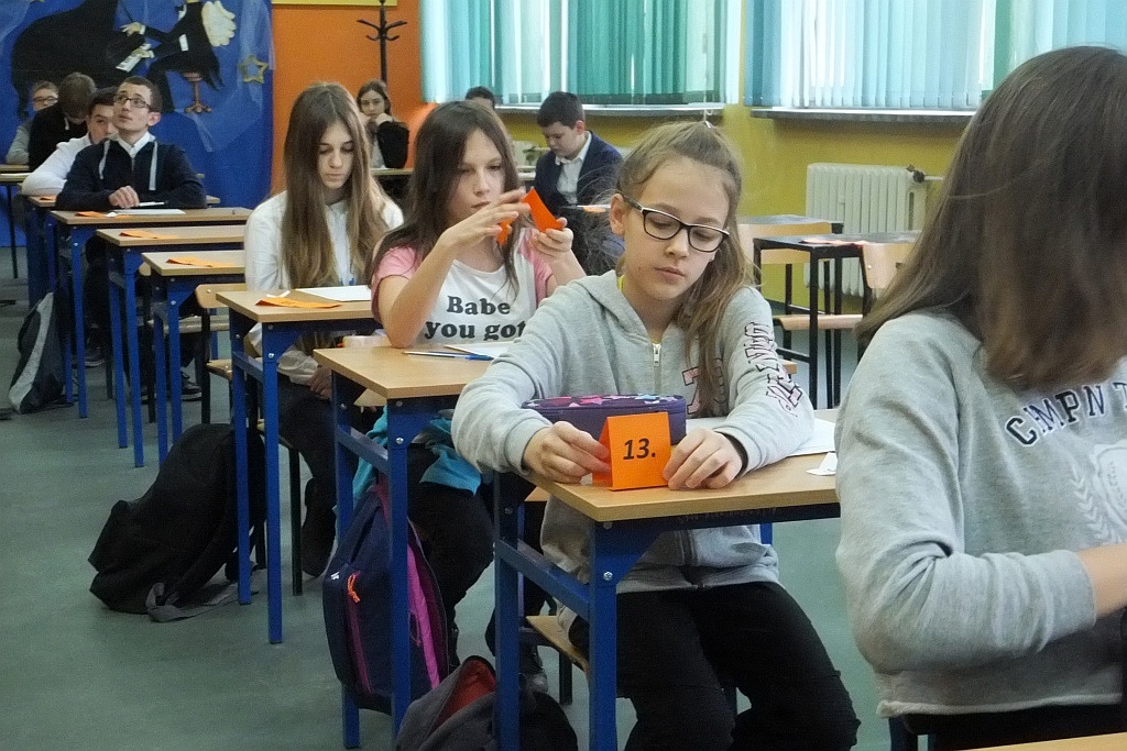 W Szkole Podstawowej nr 16 odbyło się Dyktando Legnickie