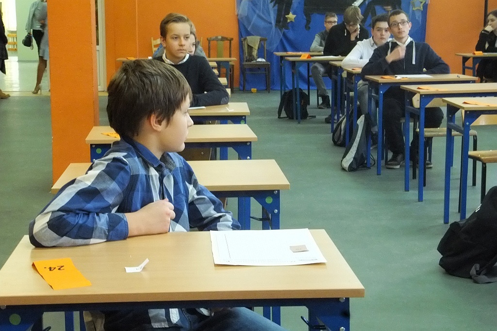 W Szkole Podstawowej nr 16 odbyło się Dyktando Legnickie