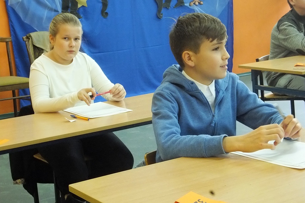 W Szkole Podstawowej nr 16 odbyło się Dyktando Legnickie