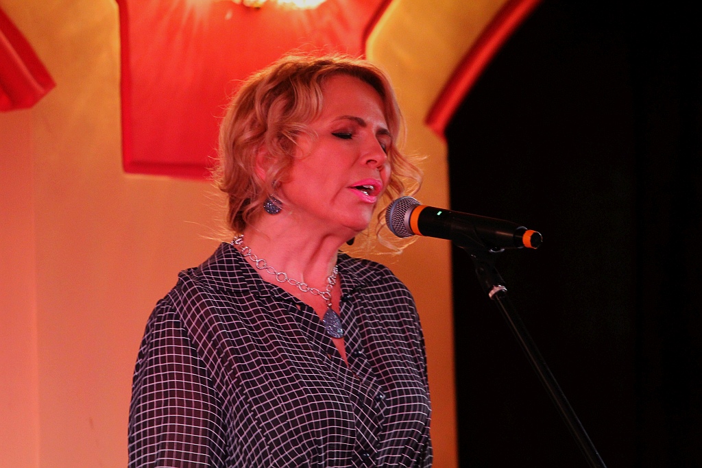 Anna Jurksztowicz i Krzesimir Dębski w Legnickim Polu