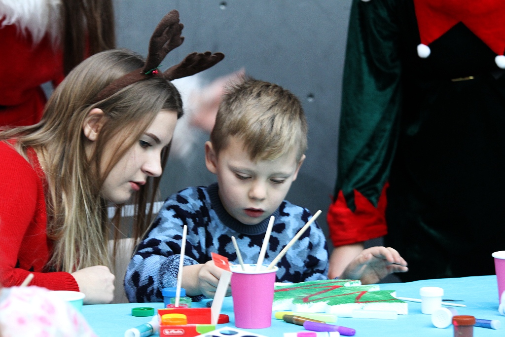 Święty Mikołaj odwiedził najmłodszych w Parku Play City