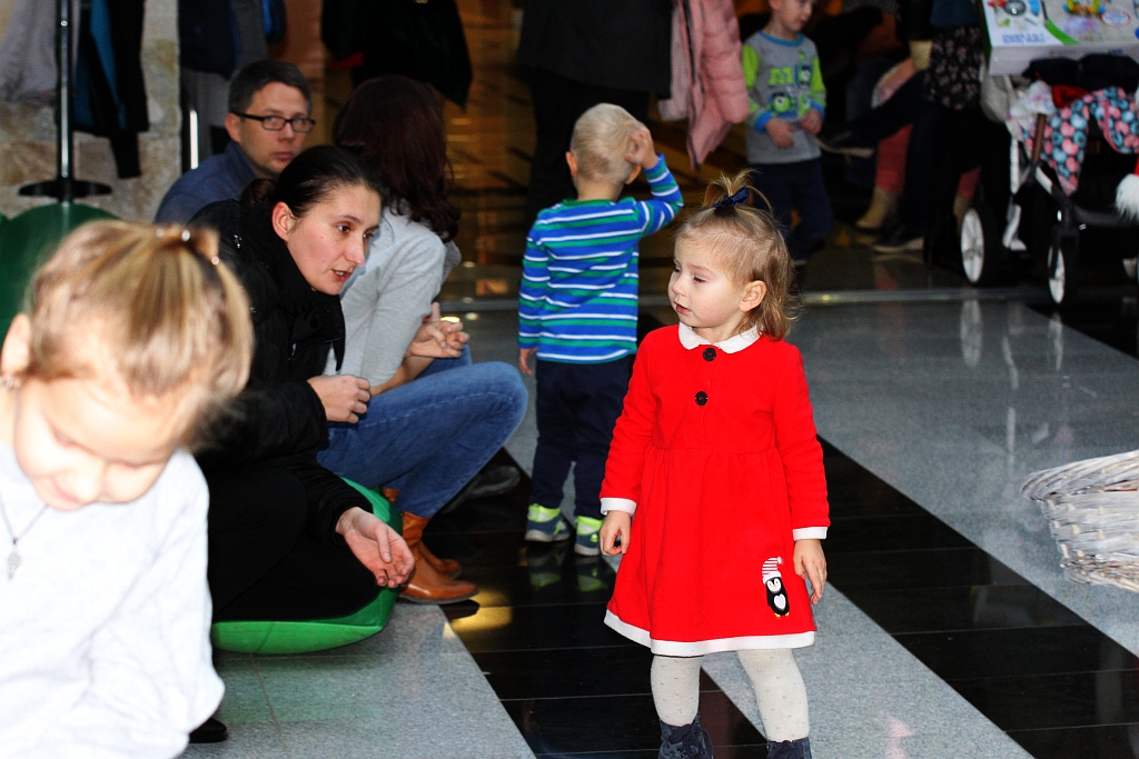 Święty Mikołaj odwiedził najmłodszych w Parku Play City