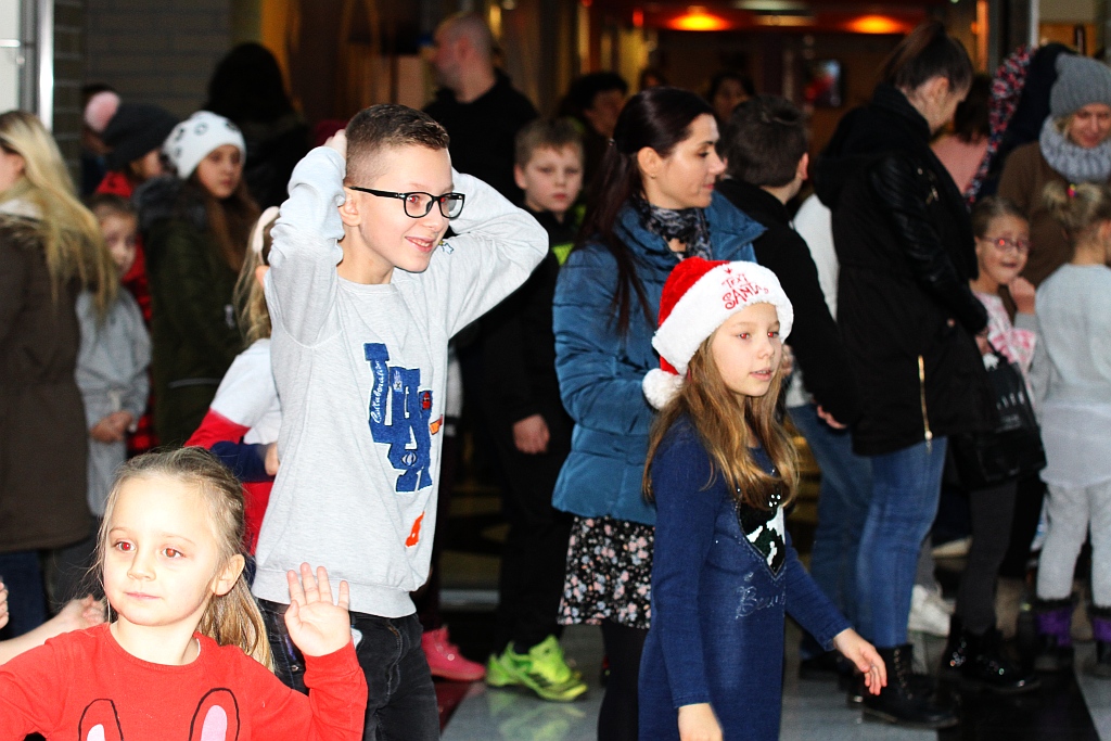 Święty Mikołaj odwiedził najmłodszych w Parku Play City