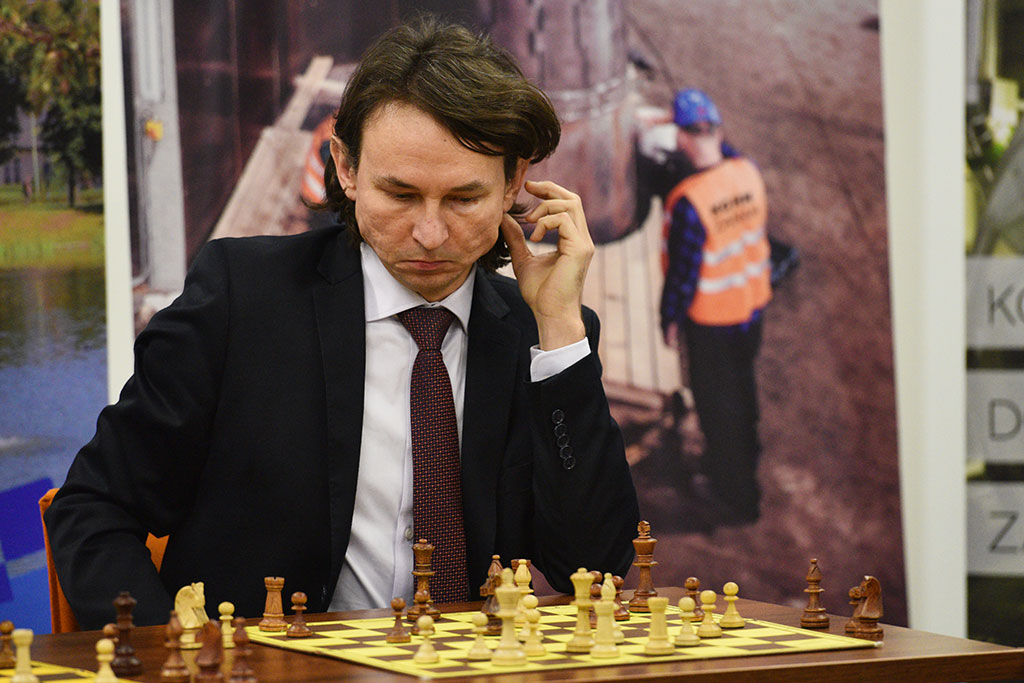 Prestiżowy turniej szachowy zakończony. Triumf Pawła Czarnoty