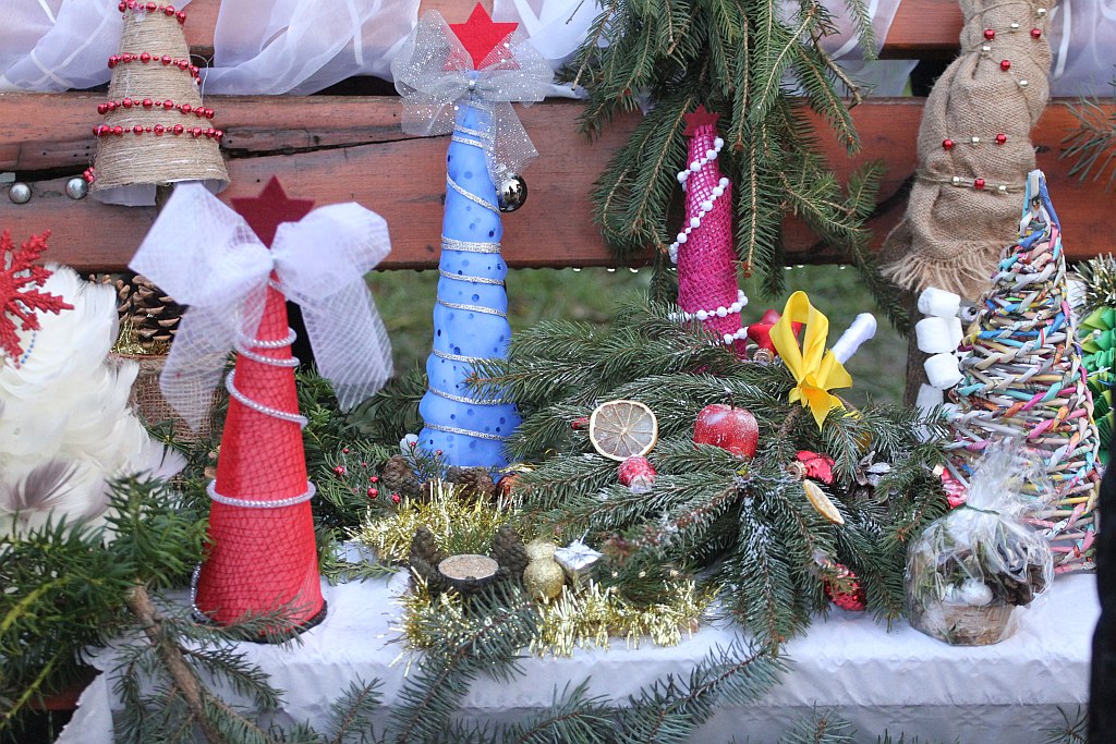 Prawdziwe tłumy na Jarmarku Bożonarodzeniowym w Kunicach