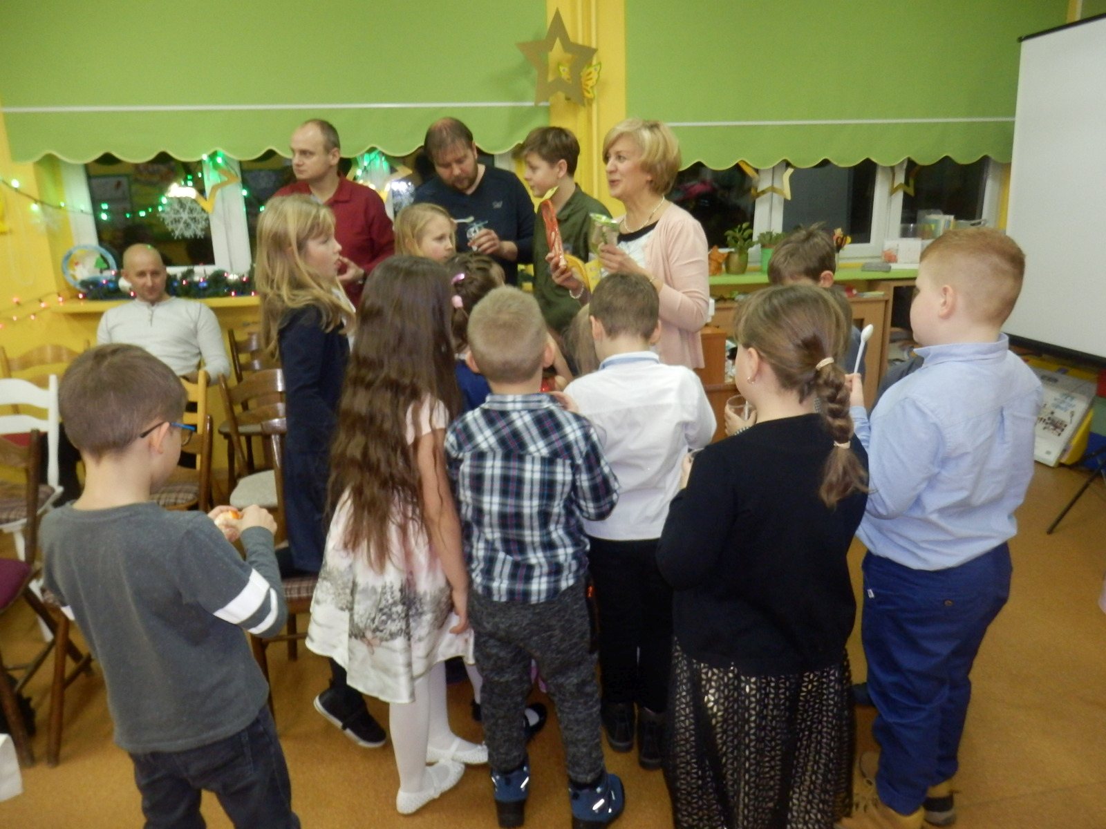 Spotkanie wigilijne uczniów kalsy 1b ze Szkoły Podstawowej nr 16