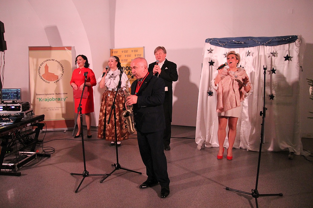 Koncert świąteczny i wystawa szopek w Zamku Piastowskim