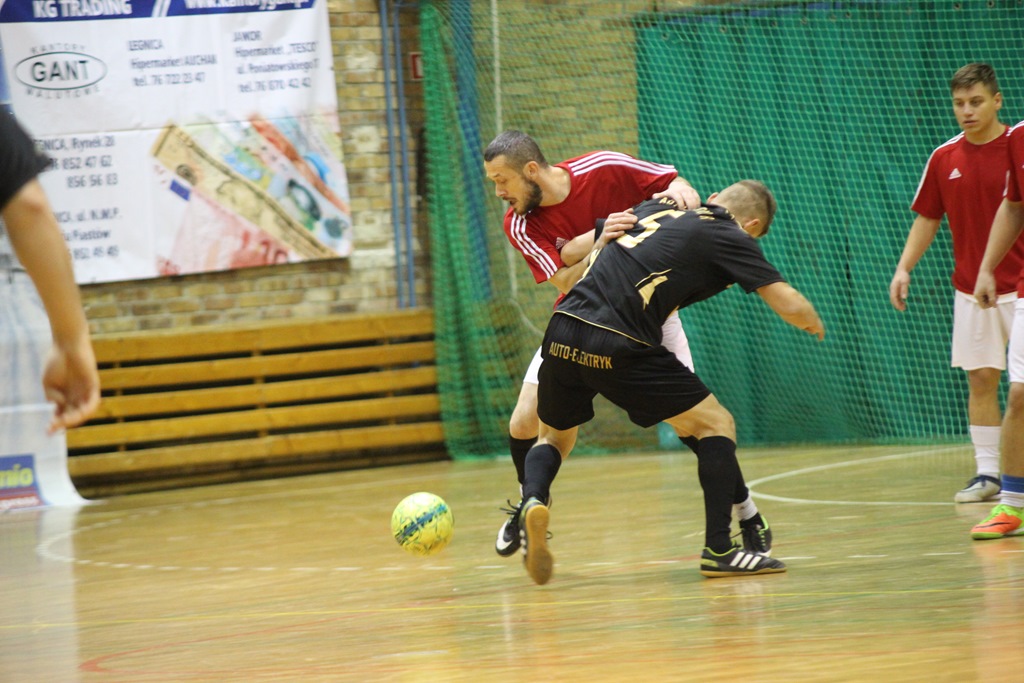 1. LLH: Auto-Elektryk z kompletem punktów na prowadzeniu