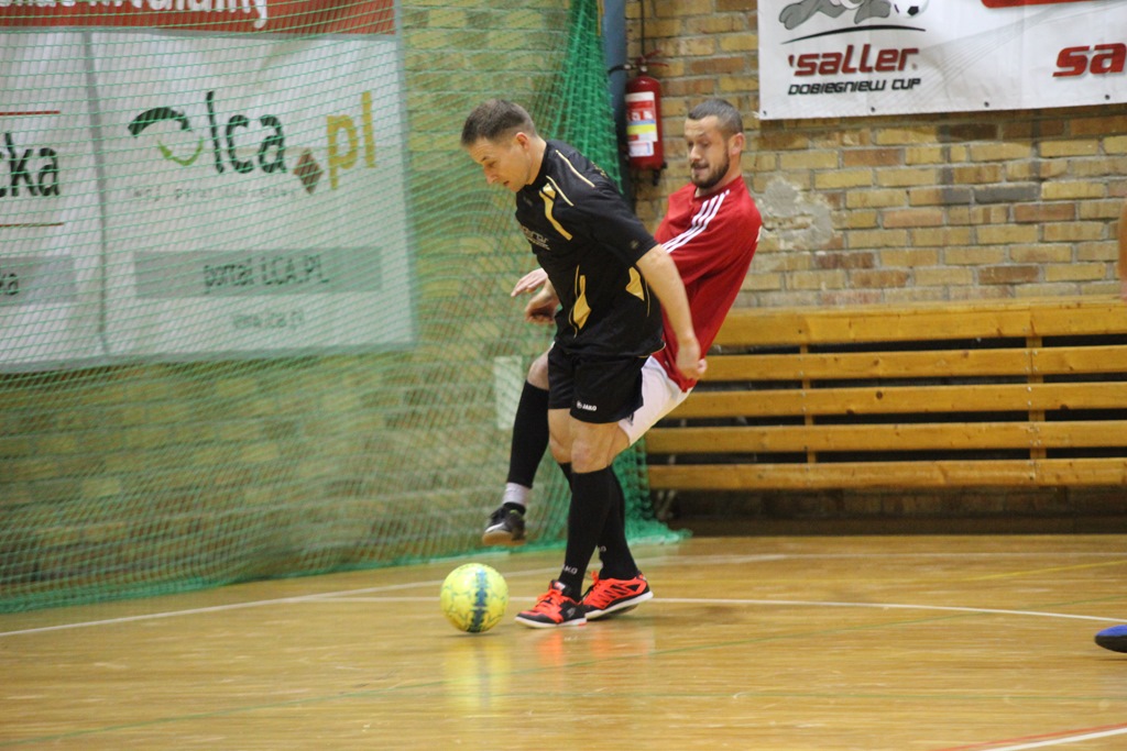 1. LLH: Auto-Elektryk z kompletem punktów na prowadzeniu