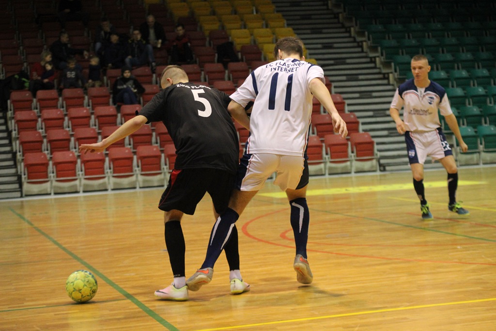 2. LLH: Flashnet Internet został niespodziewanym liderem