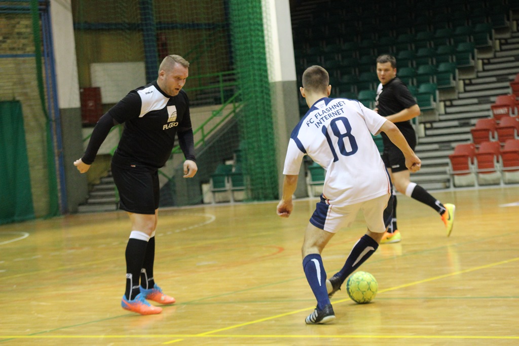 2. LLH: Flashnet Internet został niespodziewanym liderem