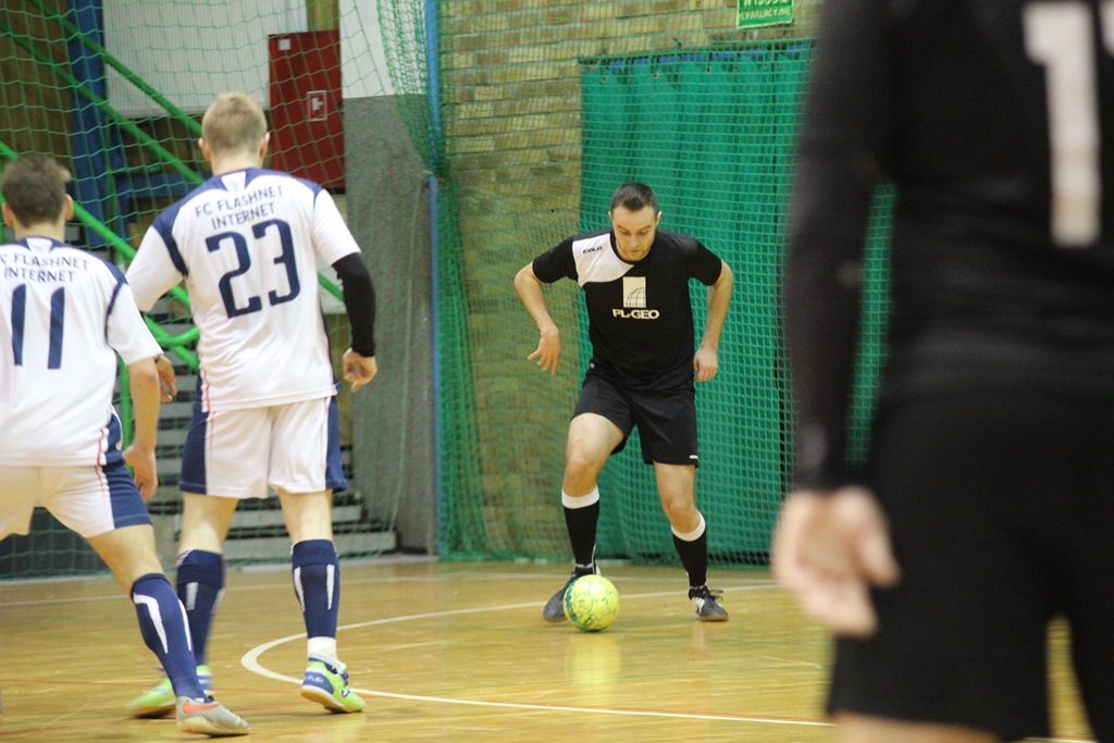 2. LLH: Flashnet Internet został niespodziewanym liderem