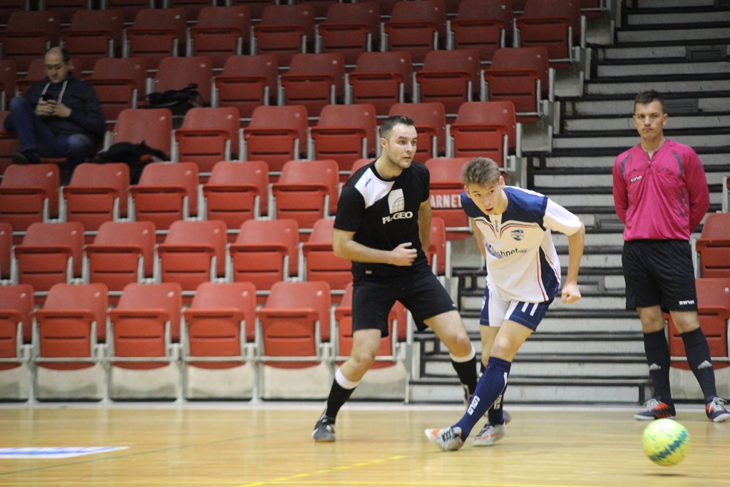 2. LLH: Flashnet Internet został niespodziewanym liderem