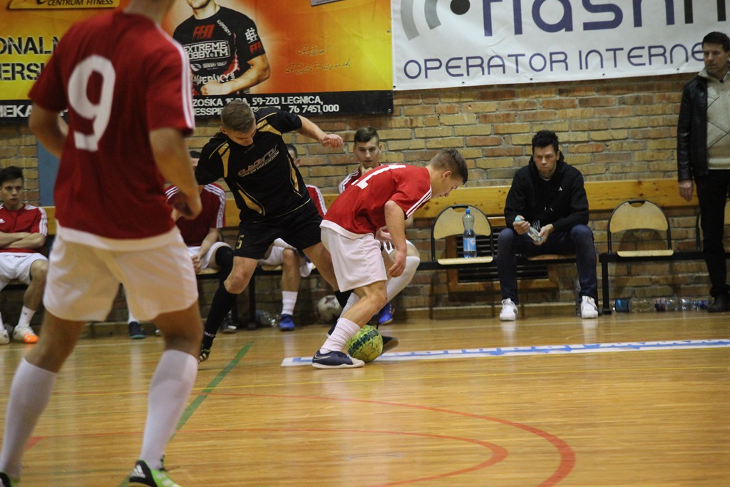 1. LLH: Auto-Elektryk z kompletem punktów na prowadzeniu