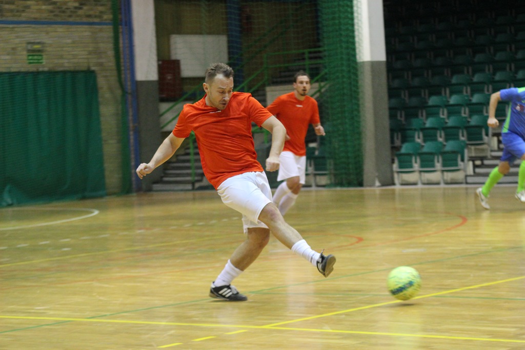 2. LLH: Flashnet Internet został niespodziewanym liderem