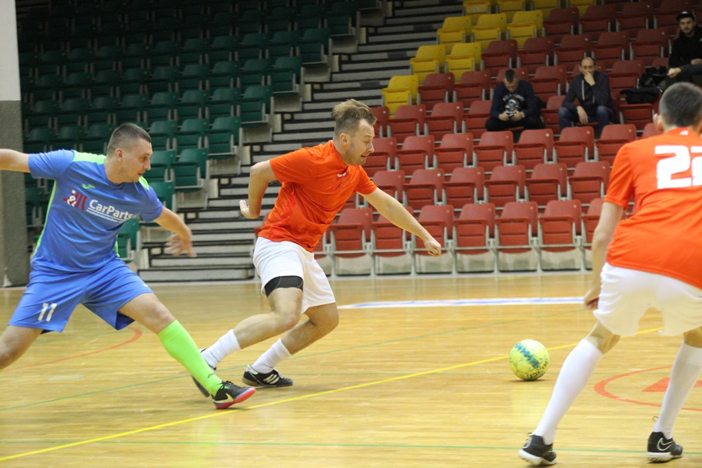 2. LLH: Flashnet Internet został niespodziewanym liderem