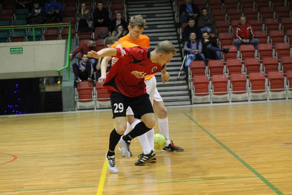 2. LLH: Flashnet Internet został niespodziewanym liderem