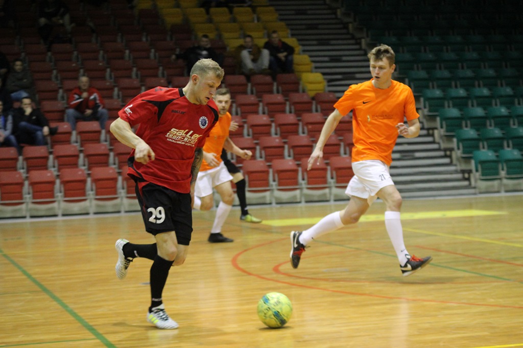 2. LLH: Flashnet Internet został niespodziewanym liderem