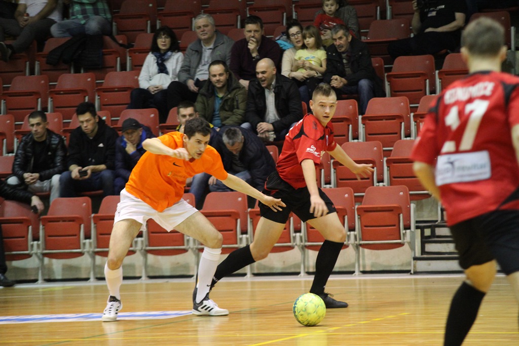 2. LLH: Flashnet Internet został niespodziewanym liderem