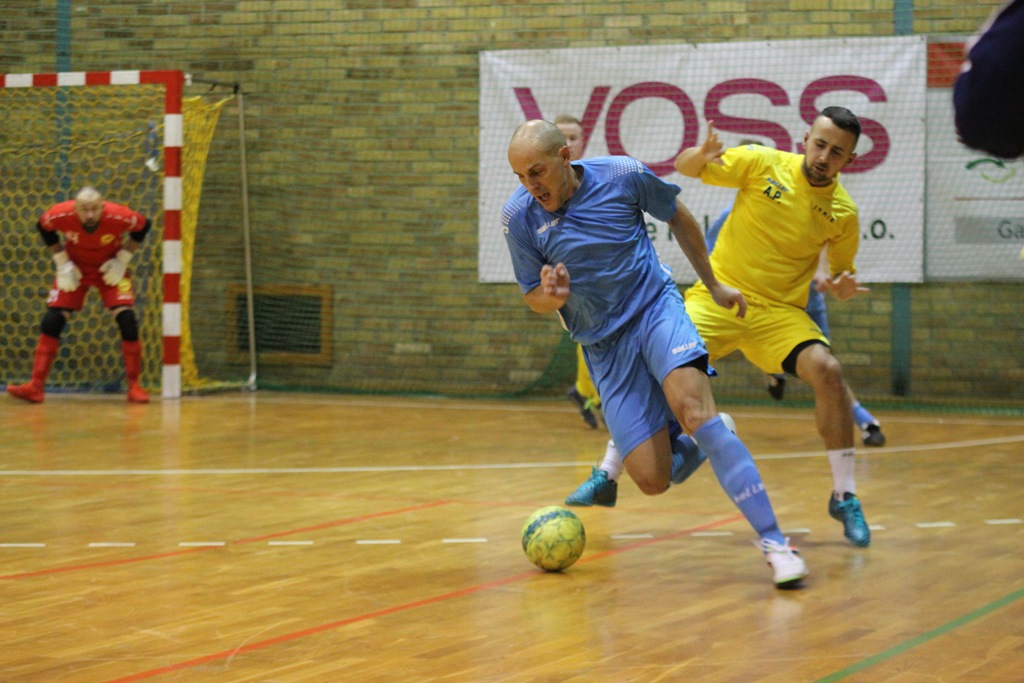 1. LLH: Auto-Elektryk z kompletem punktów na prowadzeniu