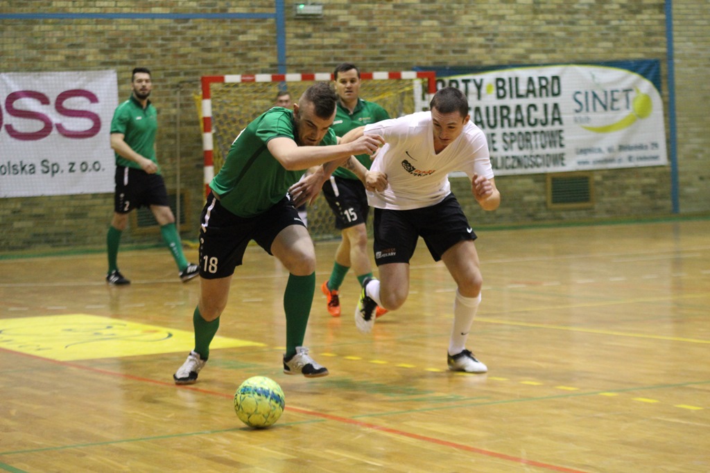 1. LLH: Auto-Elektryk z kompletem punktów na prowadzeniu