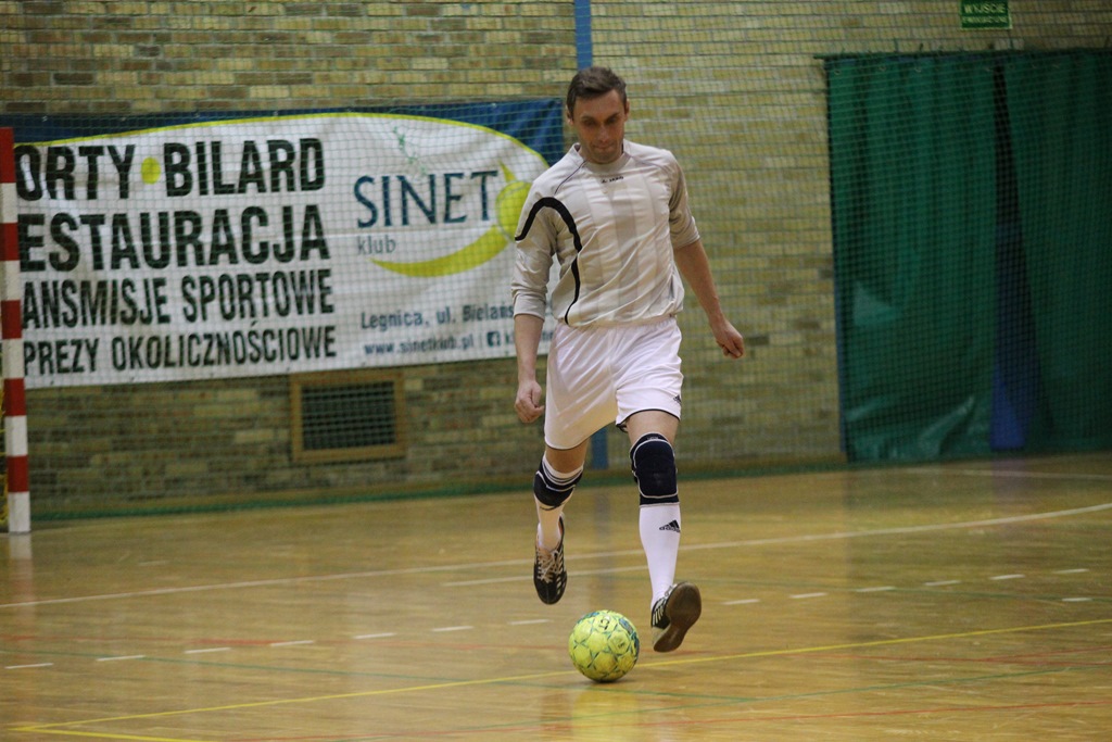 1. LLH: Auto-Elektryk z kompletem punktów na prowadzeniu