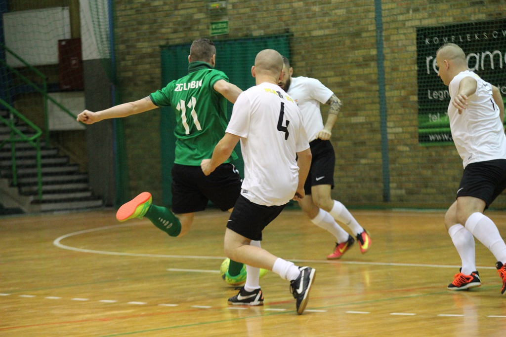 1. LLH: Auto-Elektryk z kompletem punktów na prowadzeniu