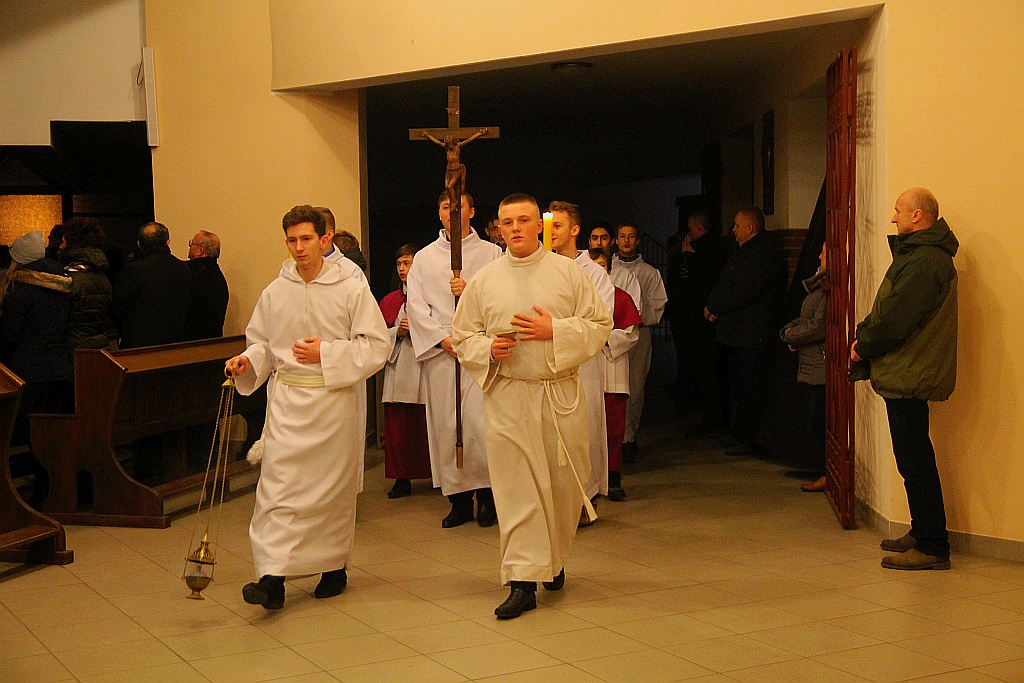 Msza pasterska w kościele Matki Bożej Królowej Polski