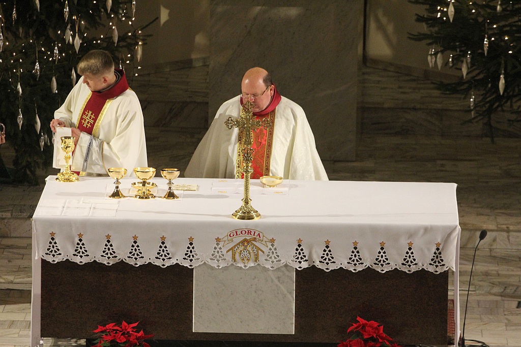 Msza pasterska w kościele Matki Bożej Królowej Polski