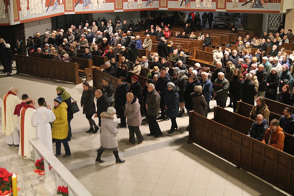 Msza pasterska w kościele Matki Bożej Królowej Polski