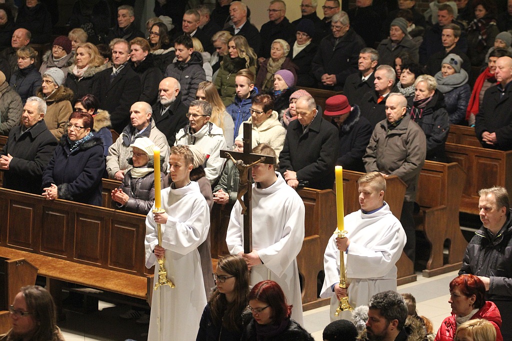 Msza pasterska w kościele Matki Bożej Królowej Polski