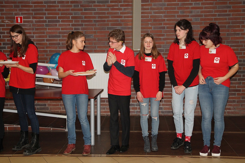 Ponad dwieście osób na balu osób niepełnosprawnych       
