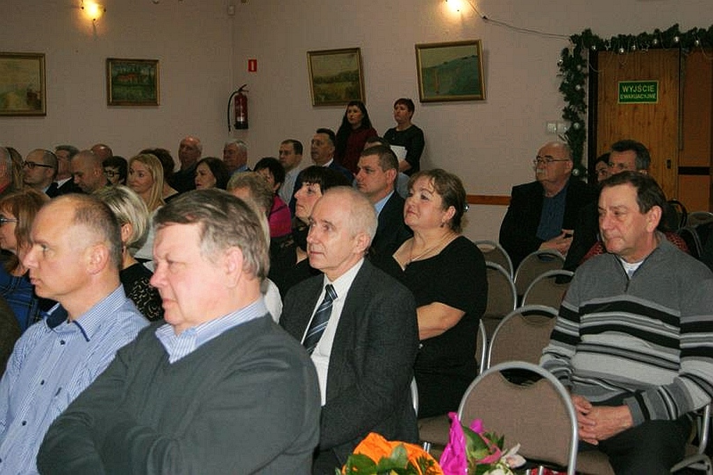 Uroczysta budżetowa sesja rady miasta i gminy w Prochowicach