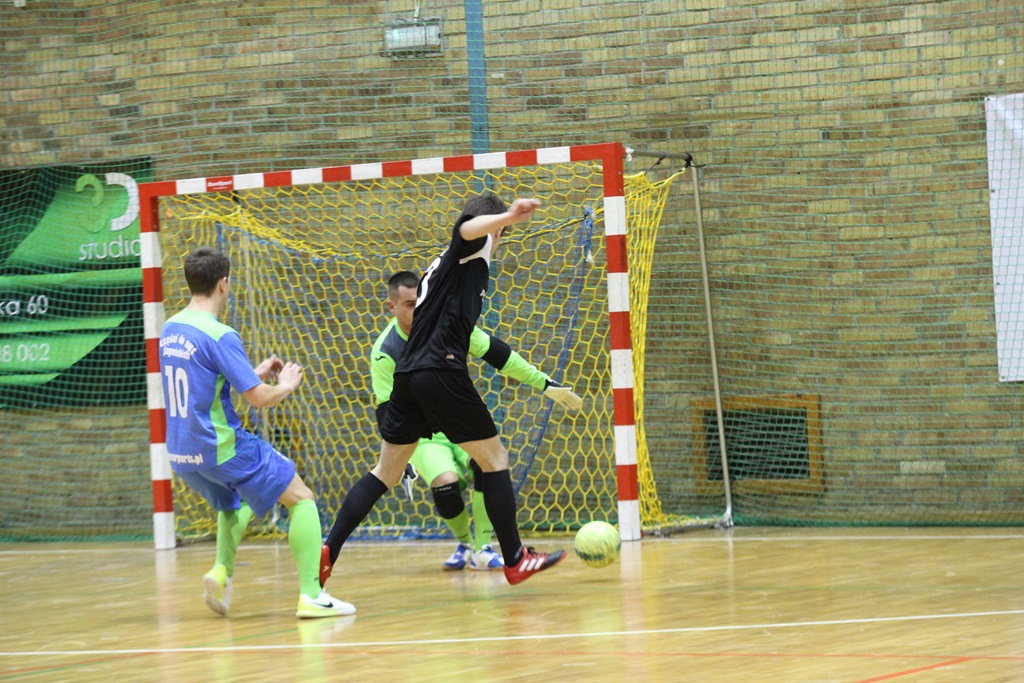 2. LLH: Raf-Kop-Bud przegrał, ale utrzymał fotel lidera