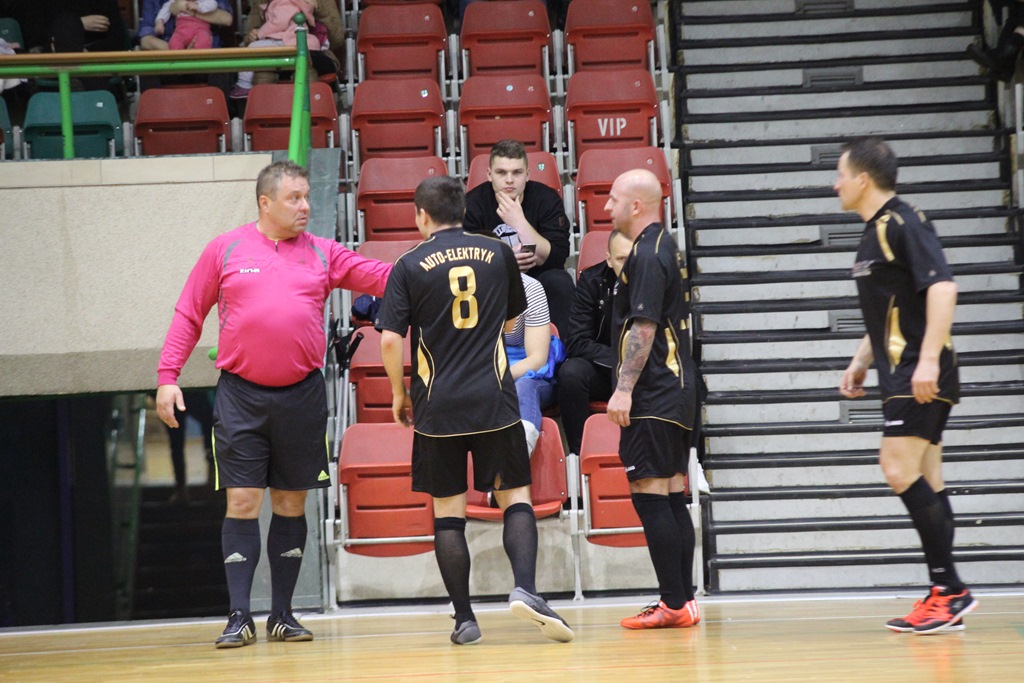 1. LLH: Auto-Elektryk coraz bliżej halowego mistrzostwa